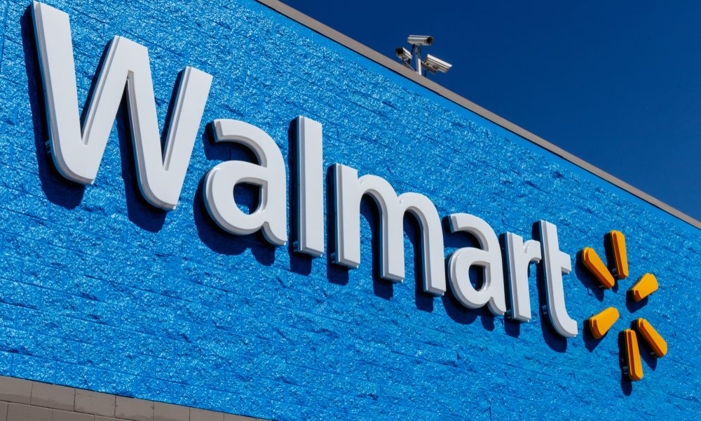 Walmart Cuts Profit Outlook After Flipkart Acquisition