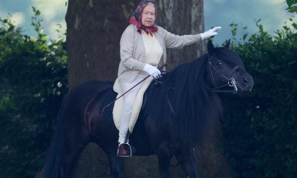 The Queen of England Is 92 and Still Enjoys Horseriding