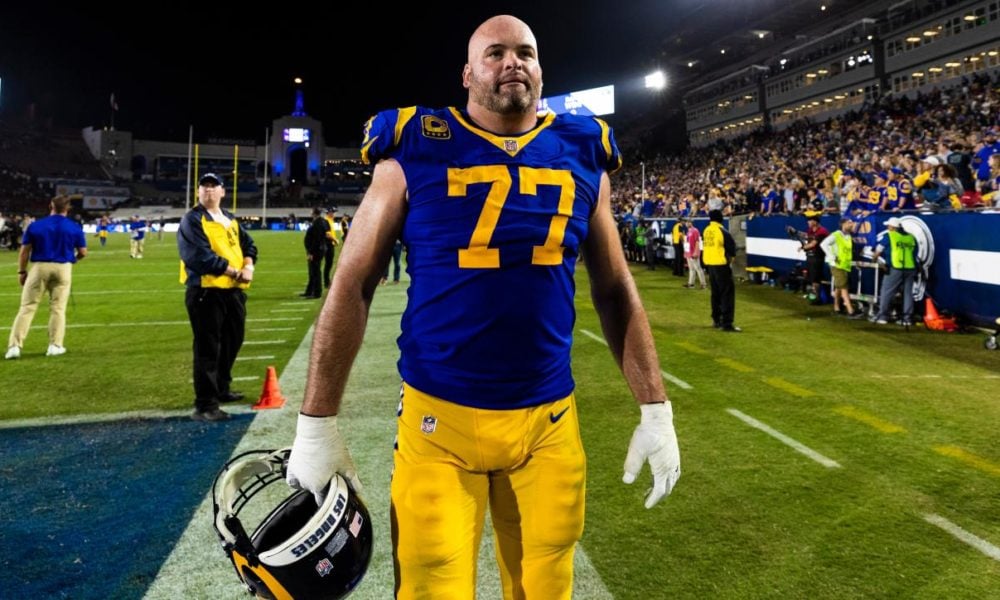 NFL Rams Andrew Whitworth Donates Paycheck to Thousand Oaks Victims